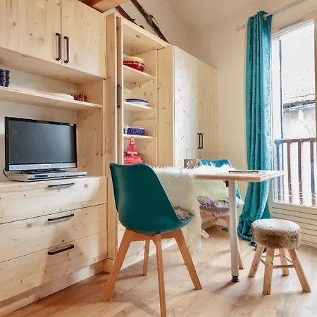 La Marmotte T2 Hyper Centre Wifi Draps Serviettes Et Menage Inclus * Ax-les-Thermes