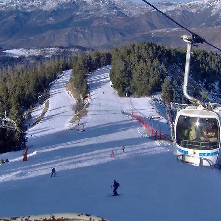 La Marmotte T2 Hyper Centre Wifi Draps Serviettes Et Menage Inclus Ax-les-Thermes