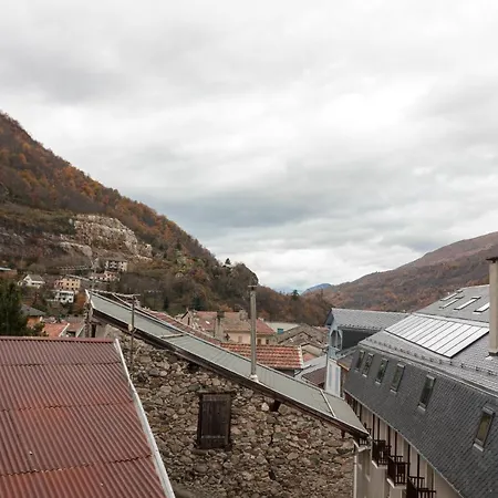 La Marmotte T2 Hyper Centre Wifi Draps Serviettes Et Menage Inclus Ax-les-Thermes