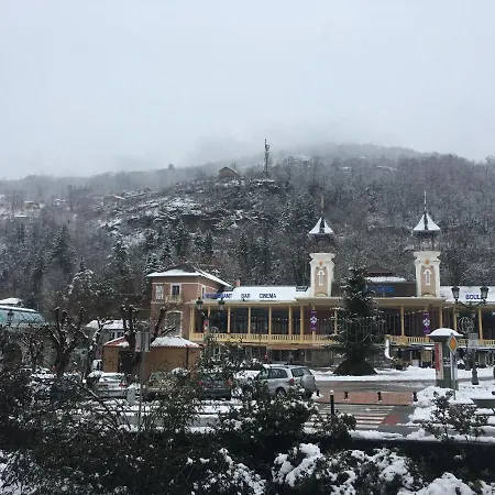 La Marmotte T2 Hyper Centre Wifi Draps Serviettes Et Menage Inclus Ax-les-Thermes